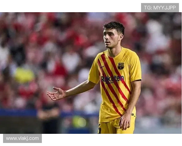 恩佐与佩德里中场节奏控制能力对比分析