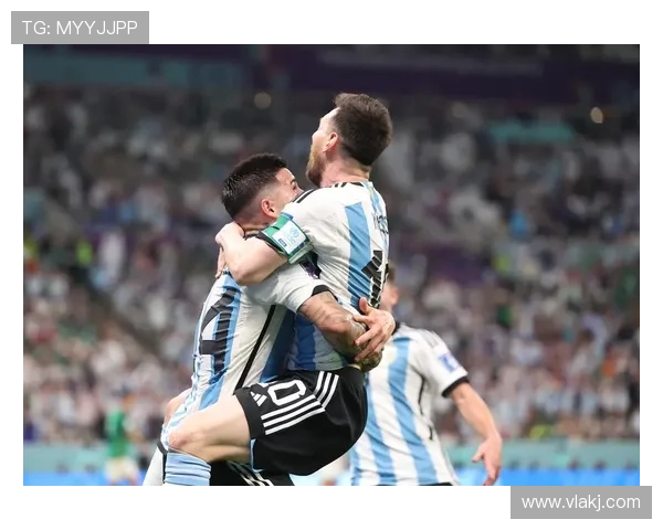 恩佐·费尔南德斯国家队与俱乐部表现差异解析 恩佐·费尔南德斯国家队与俱乐部表现差异解析